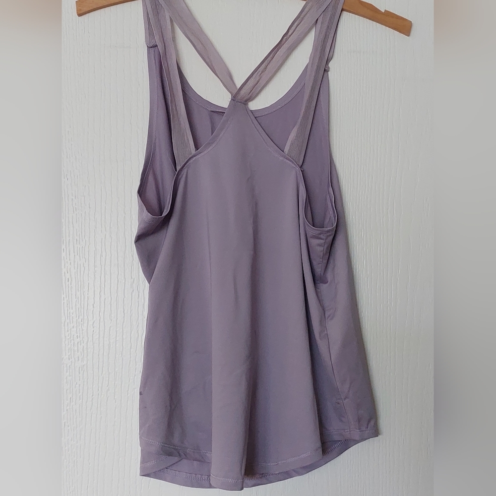 Flowy Reebok Tank Top - Picture 2 of 5